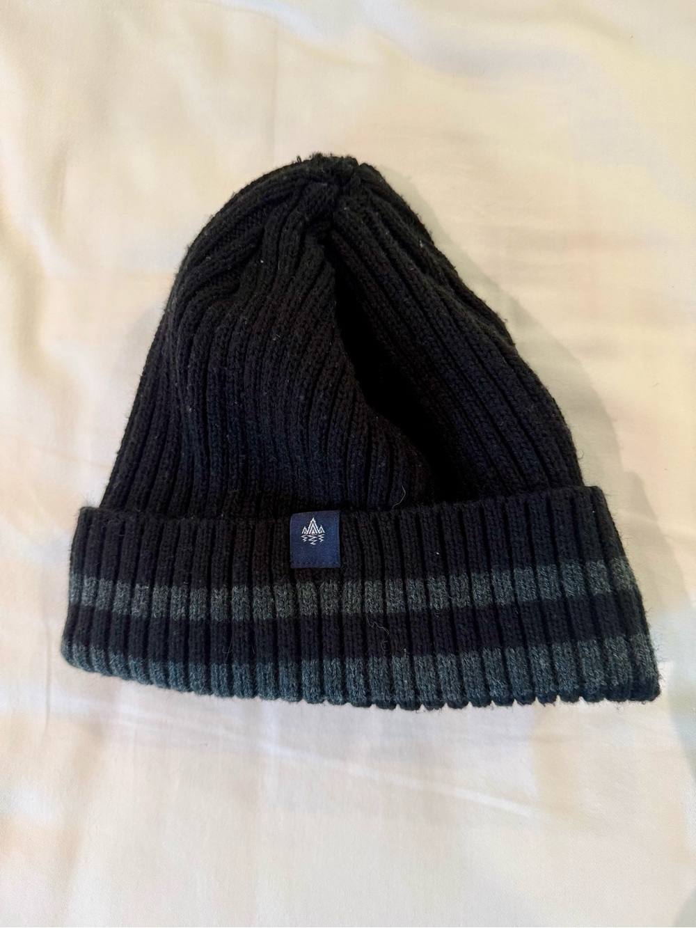 RAINFOREST Black and Gray Striped Knit Beanie
